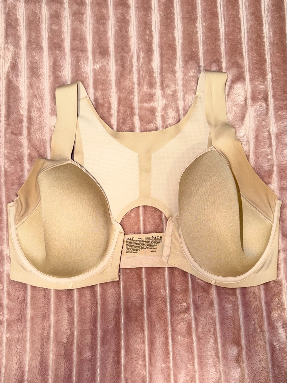 Bali One Smooth U Posture Boost with EverSmooth Back Underwire Bra